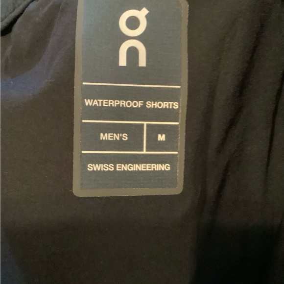 On Running Waterproof and windproof yet breathable running shorts. black, medium - Picture 8 of 10